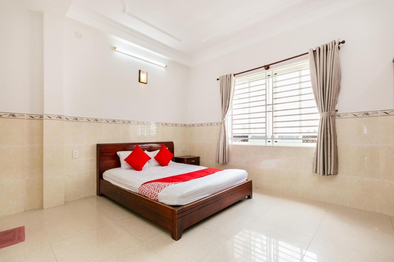 Oyo 372 Vy Ha Hotel Ho Chi Minh City Exterior photo
