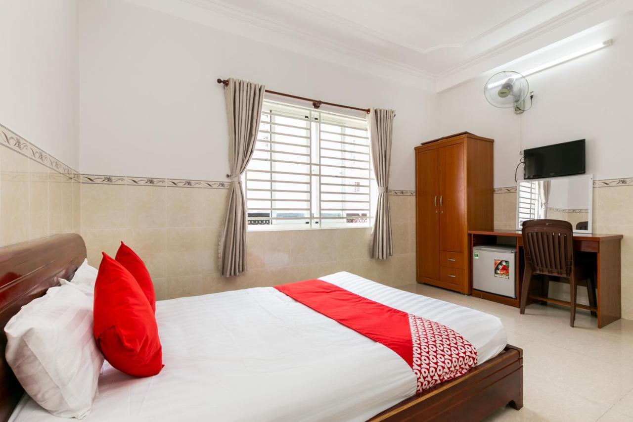 Oyo 372 Vy Ha Hotel Ho Chi Minh City Exterior photo